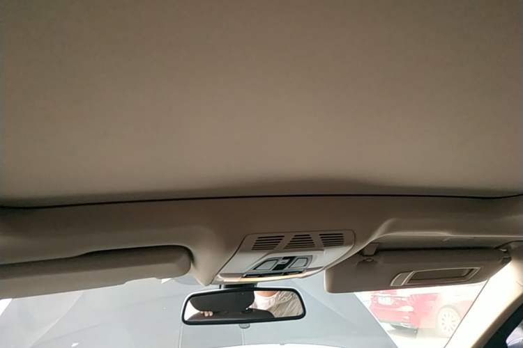 Used BMW X5 2015 xDrive28i Headliner