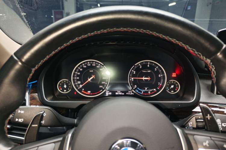 Used BMW X5 2015 xDrive28i Instrument Cluster