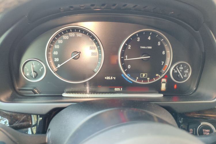 Used BMW X5 2015 xDrive28i Instrument Cluster