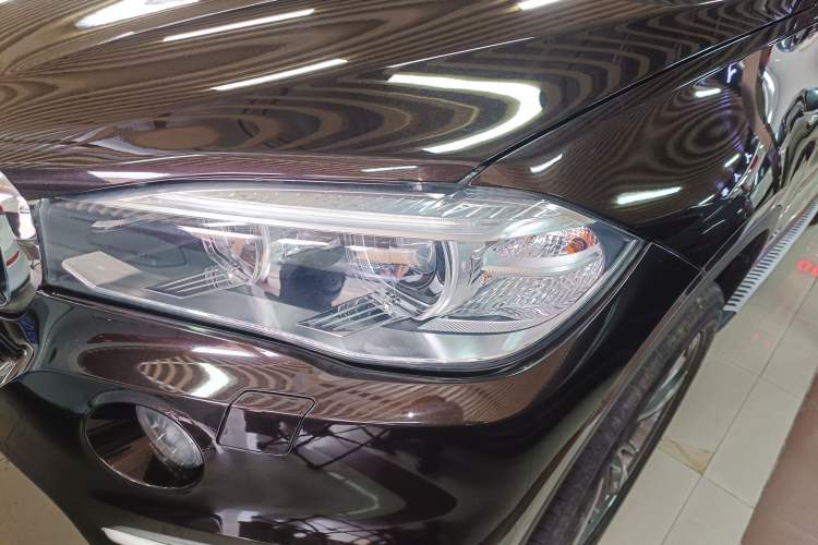 Used BMW X5 2015 xDrive28i Left Front Headlight