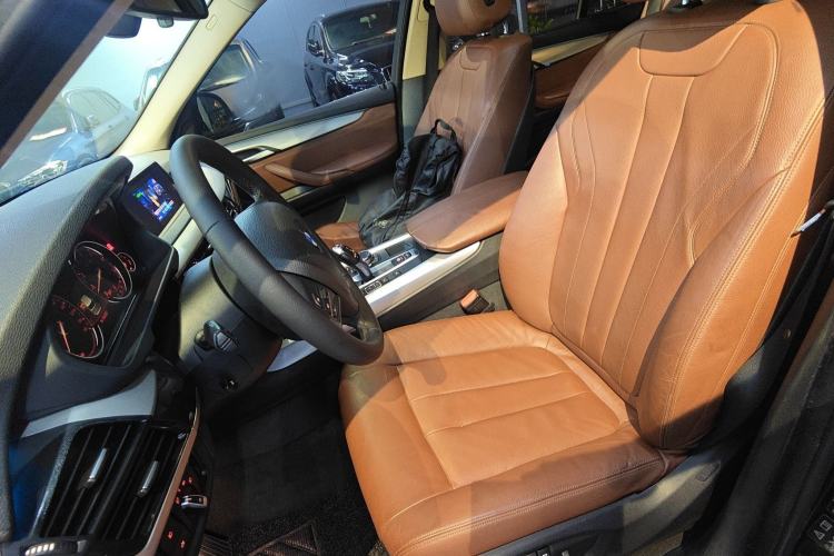 Used BMW X5 2015 xDrive35i U.S. specification Left Front Seat
