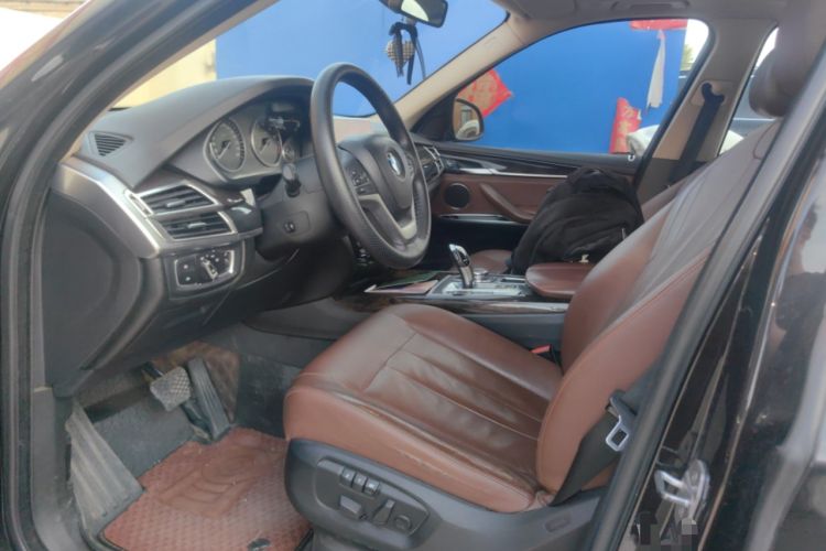 Used BMW X5 2015 xDrive28i Left Front Seat