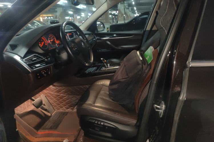 Used BMW X5 2015 xDrive28i Left Front Seat