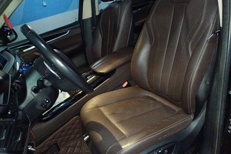 Used BMW X5 2015 xDrive35i China Limited Edition Left Front Seat