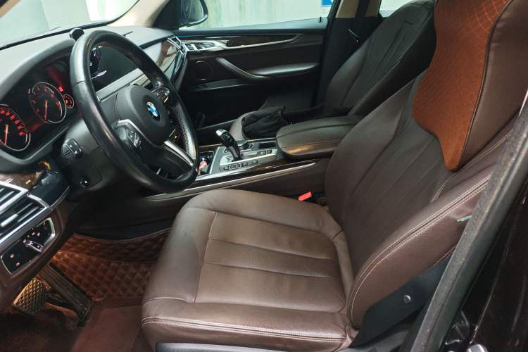 Used BMW X5 2015 xDrive28i Left Front Seat