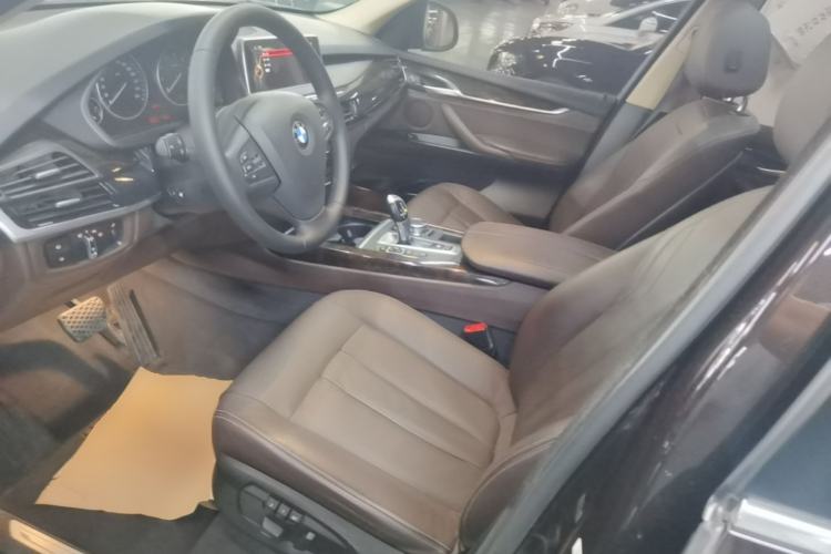 Used BMW X5 2015 xDrive28i Left Front Seat
