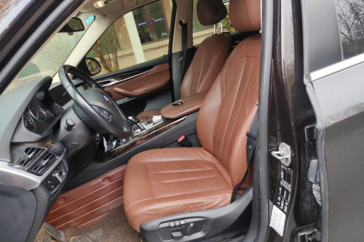 Used BMW X5 2015 xDrive28i Left Front Seat