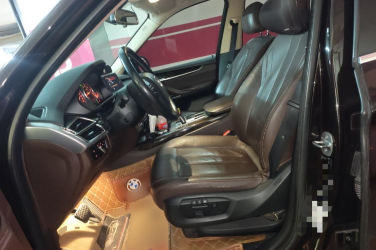 Used BMW X5 2015 xDrive28i Left Front Seat