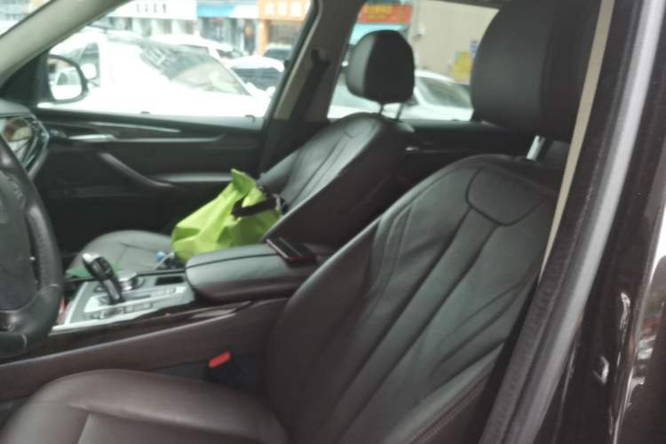 Used BMW X5 2015 xDrive28i Left Front Seat