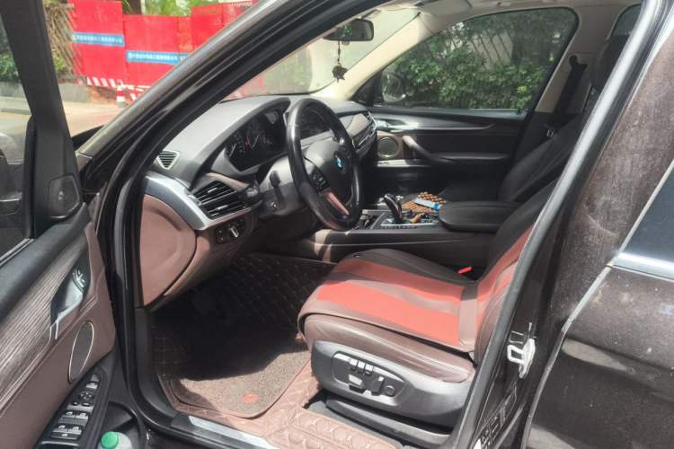 Used BMW X5  Left Front Seat
