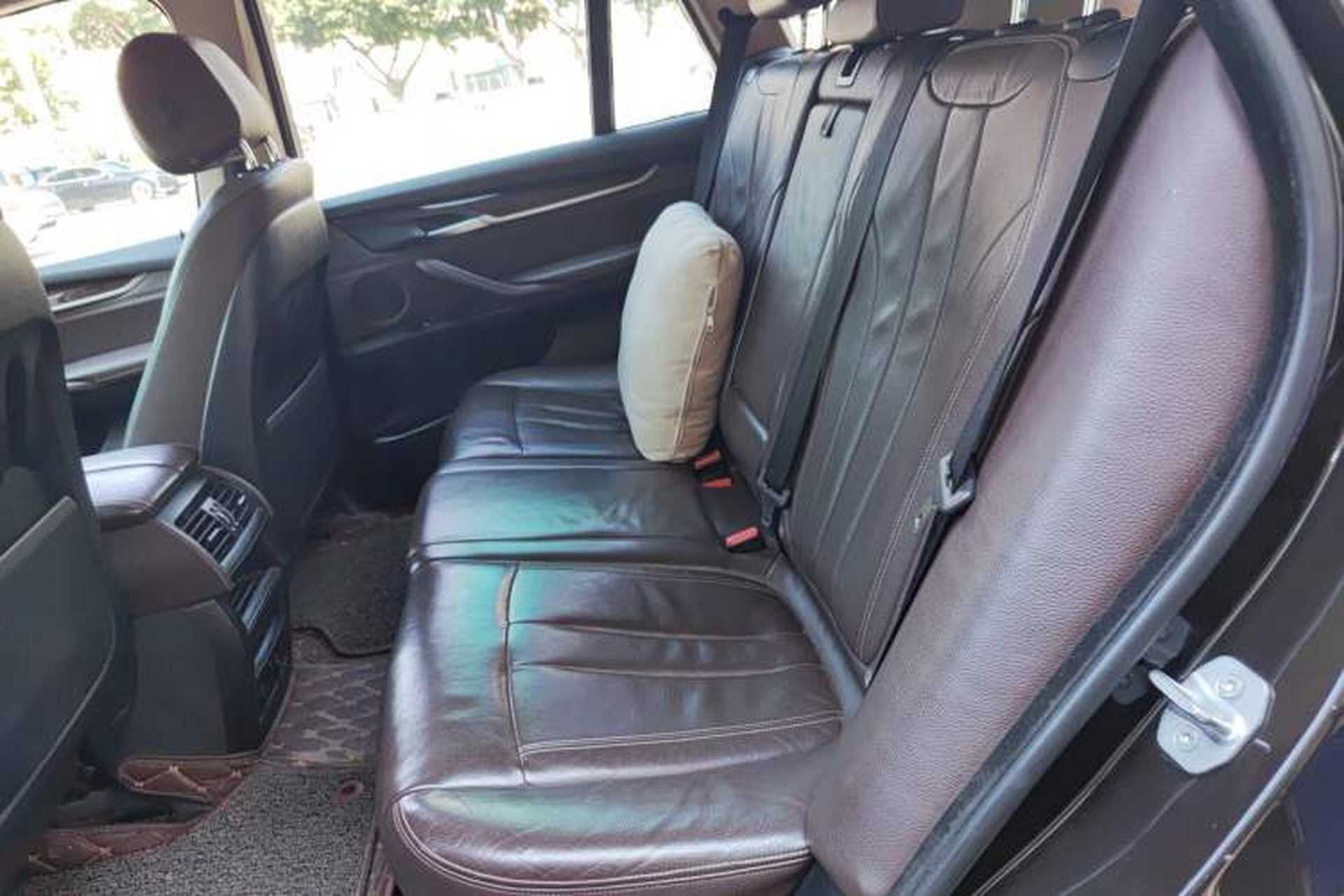 Used BMW X5 2015 xDrive28i Left Rear Seat