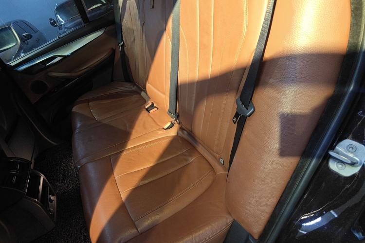 Used BMW X5 2015 xDrive35i U.S. specification Left Rear Seat