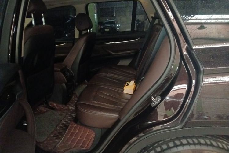 Used BMW X5 2015 xDrive28i Left Rear Seat