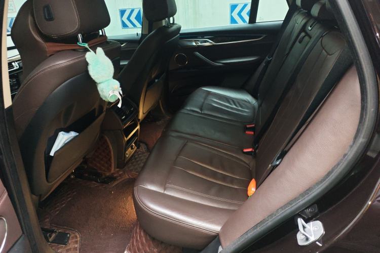 Used BMW X5 2015 xDrive28i Left Rear Seat
