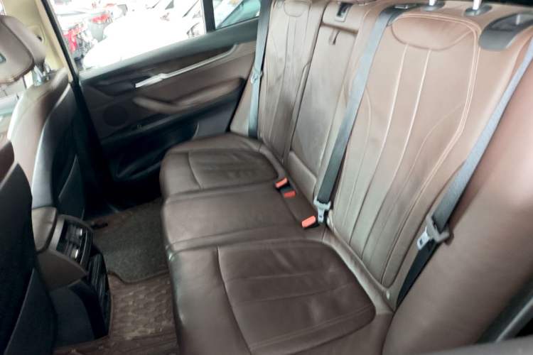 Used BMW X5 2015 xDrive28i Left Rear Seat