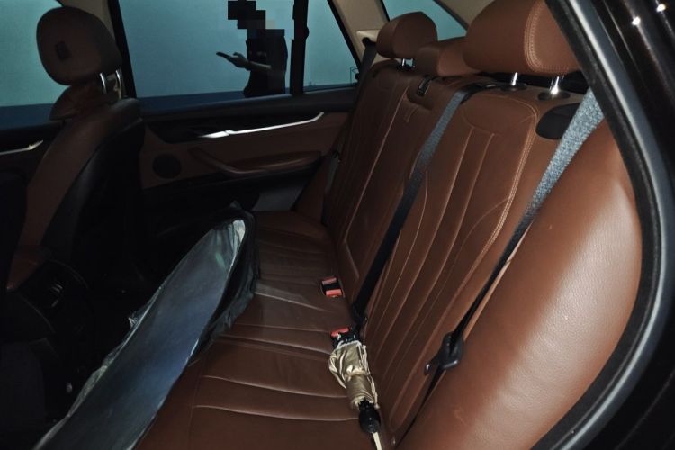 Used BMW X5 2015 xDrive28i Left Rear Seat