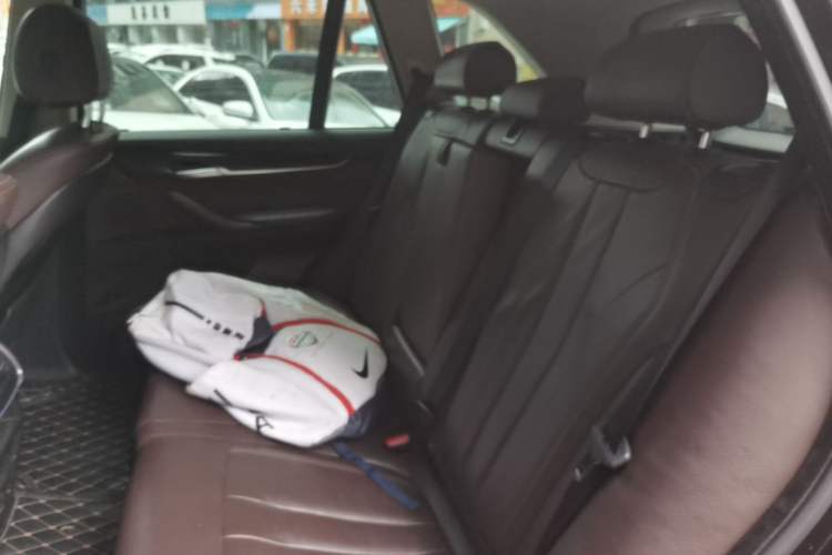 Used BMW X5 2015 xDrive28i Left Rear Seat