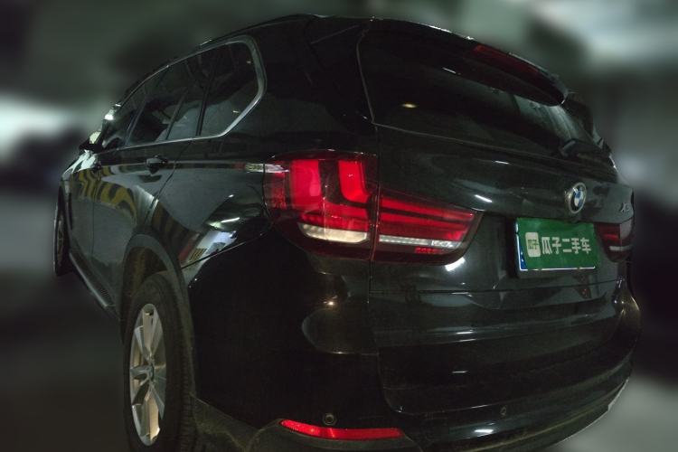 Used BMW X5 2015 xDrive28i Rear Left 45 Deg