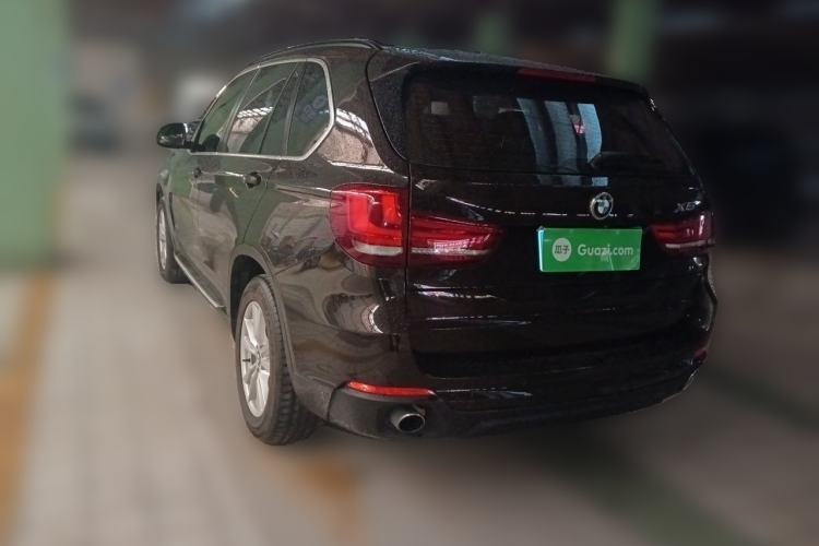 Used BMW X5 2015 xDrive28i Rear Left 45 Deg