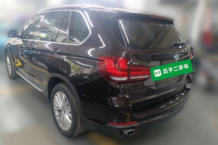 Used BMW X5  Rear Left 45 Deg