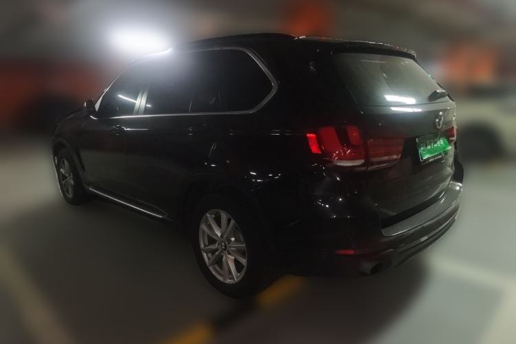 Used BMW X5 2015 xDrive28i Rear Left 45 Deg