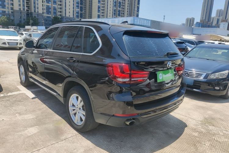 Used BMW X5 2015 xDrive28i Rear Left 45 Deg