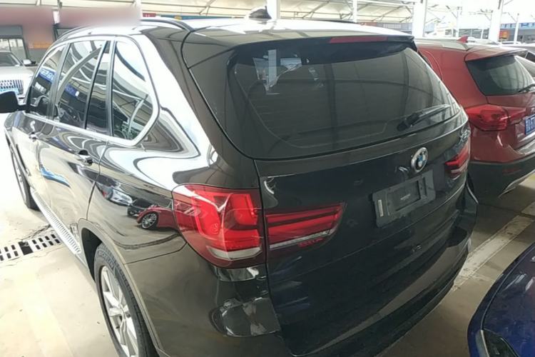 Used BMW X5 2015 xDrive28i Rear Left 45 Deg