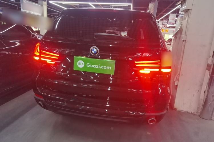 Used BMW X5 2015 xDrive28i Rear