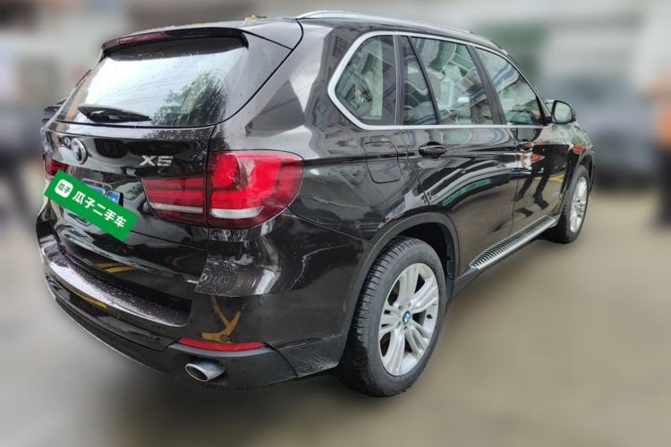 Used BMW X5  Rear Right 45 Deg