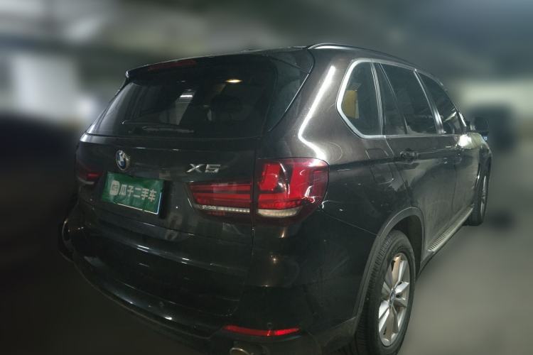 Used BMW X5 2015 xDrive28i Rear Right 45 Deg