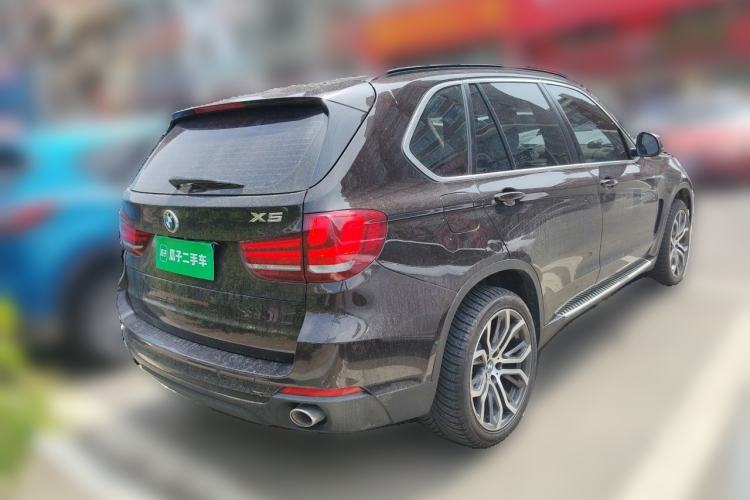 Used BMW X5 2015 xDrive28i Rear Right 45 Deg