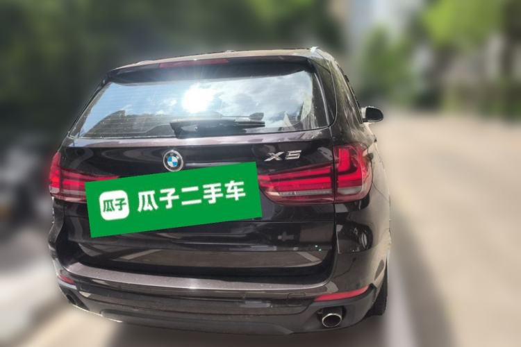 Used BMW X5  Rear Right 45 Deg