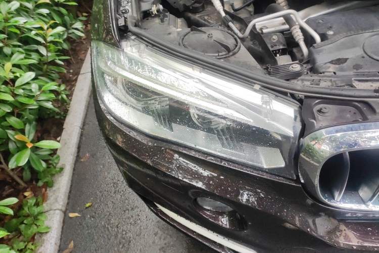 Used BMW X5 2015 xDrive28i Right Front Headlight
