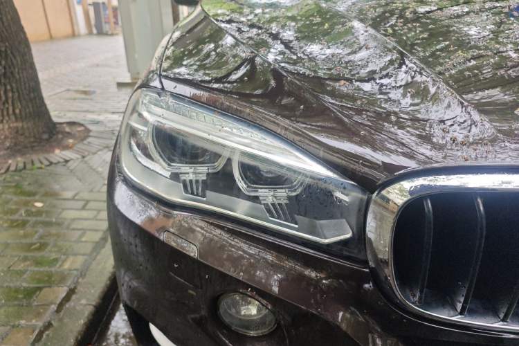Used BMW X5 2015 xDrive28i Right Front Headlight