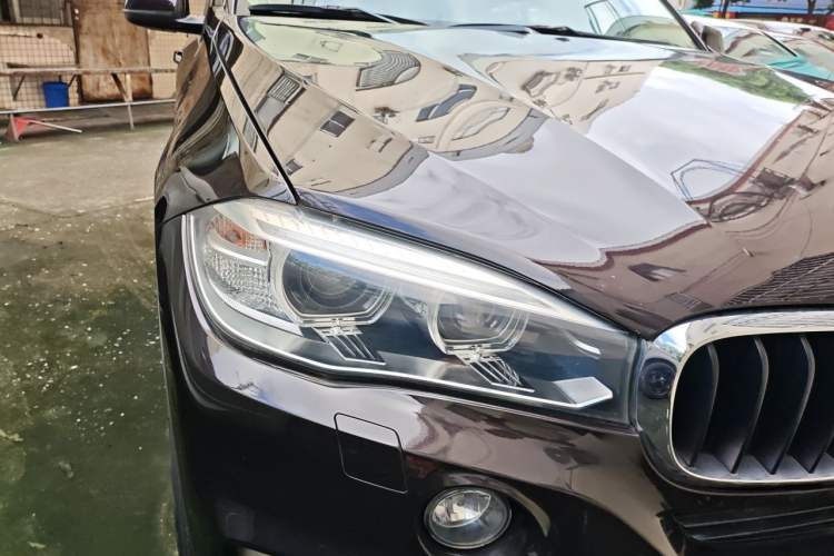 Used BMW X5 2015 xDrive28i Right Front Headlight