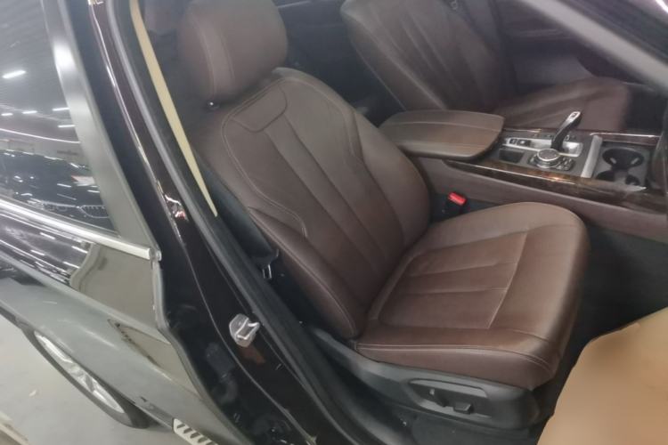 Used BMW X5 2015 xDrive28i Right Front Seat