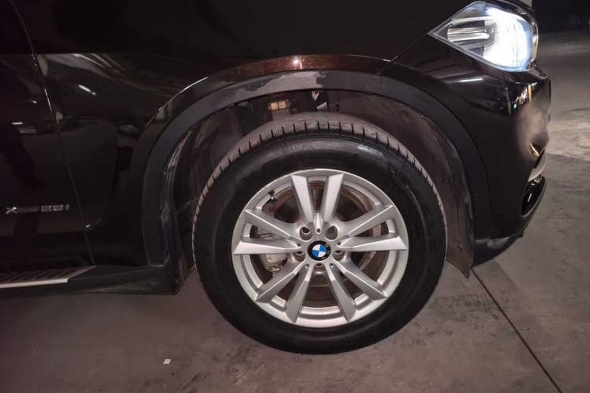 Used BMW X5 2015 xDrive28i Right Front Wheel Hub