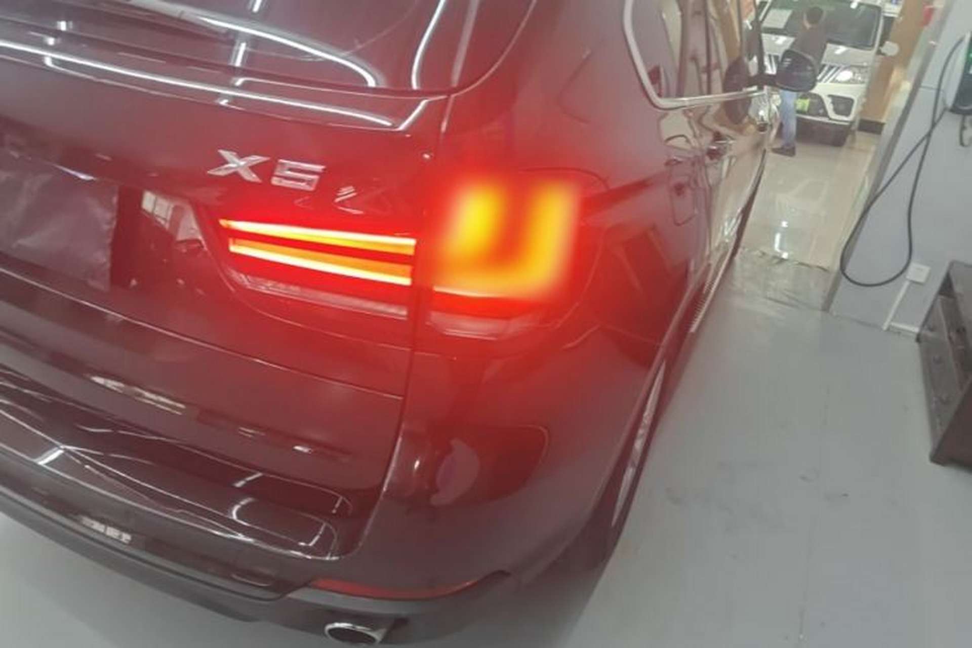 Used BMW X5 2015 xDrive35i U.S. specification Right Rear Taillight