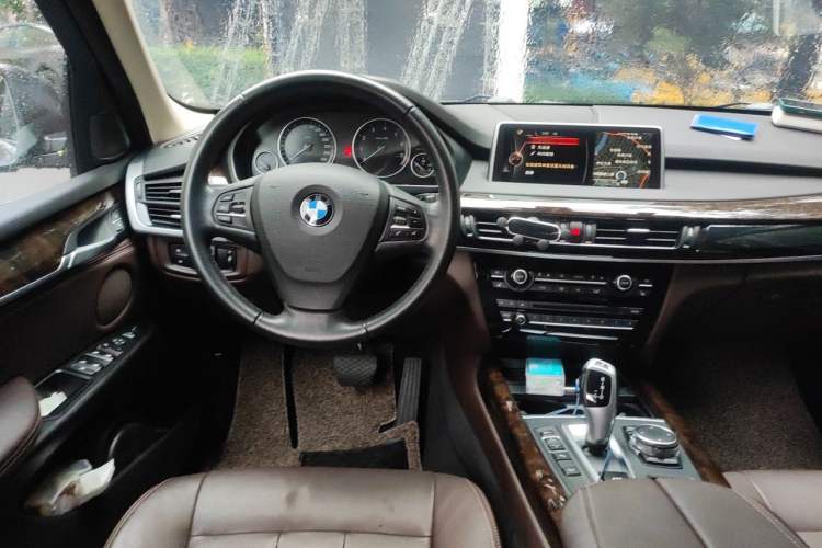 Used BMW X5 2015 xDrive28i Steering Wheel