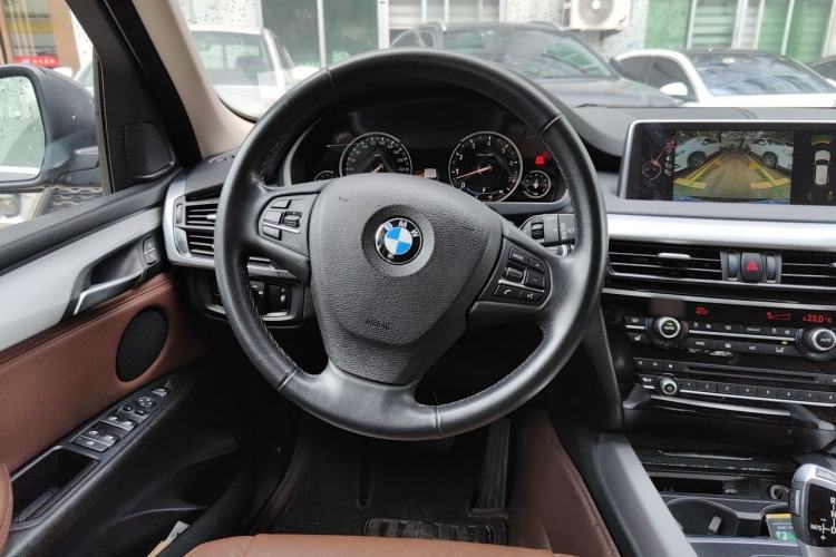 Used BMW X5  Steering Wheel