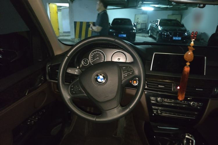 Used BMW X5 2015 xDrive28i Steering Wheel