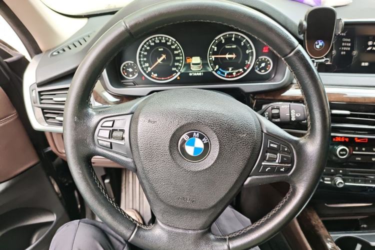 Used BMW X5 2015 xDrive28i Steering Wheel