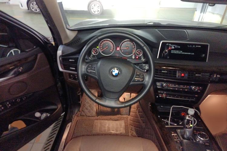 Used BMW X5 2015 xDrive28i Steering Wheel