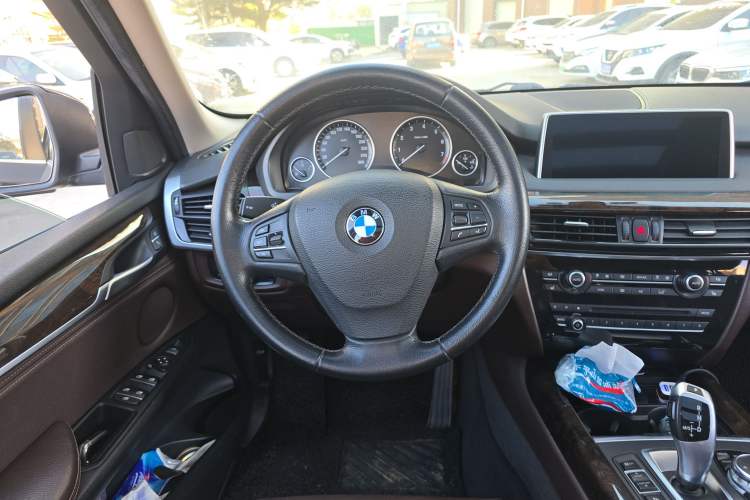 Used BMW X5 2015 xDrive28i Steering Wheel