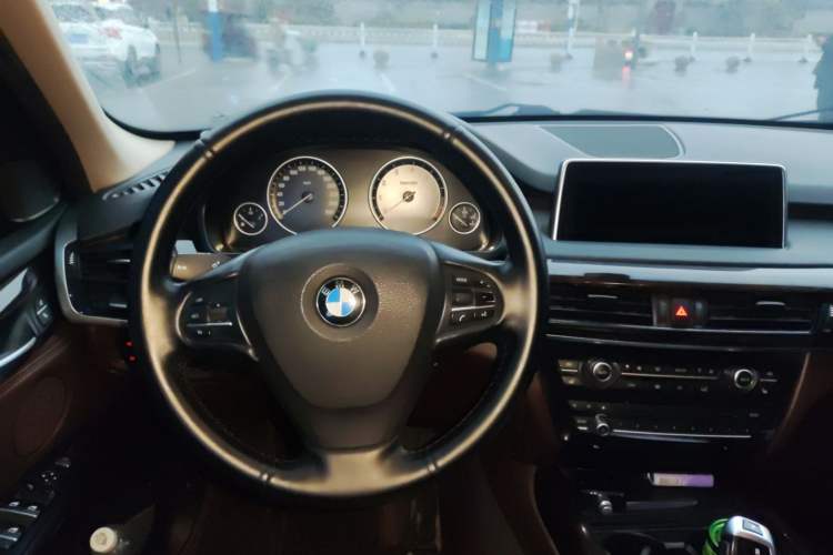 Used BMW X5 2015 xDrive28i Steering Wheel