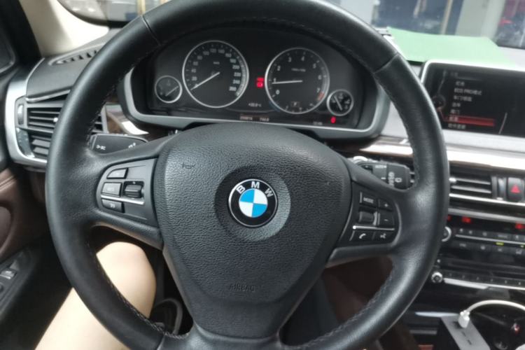 Used BMW X5 2015 xDrive28i Steering Wheel