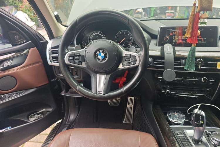 Used BMW X5 2015 xDrive35i China Limited Edition Steering Wheel