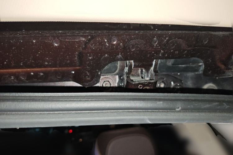 Used BMW X5 2015 xDrive28i Trunk