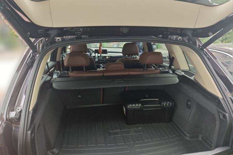 Used BMW X5 2015 xDrive35i China Limited Edition Trunk