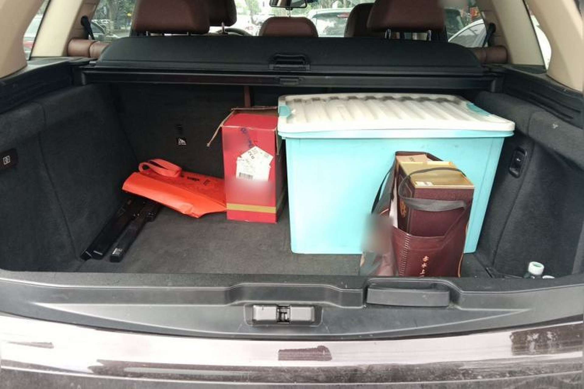 Used BMW X5 2015 xDrive28i Trunk
